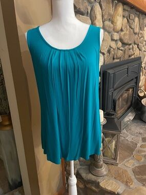 Sleeveless Teal Pleated Swing Tank Top
